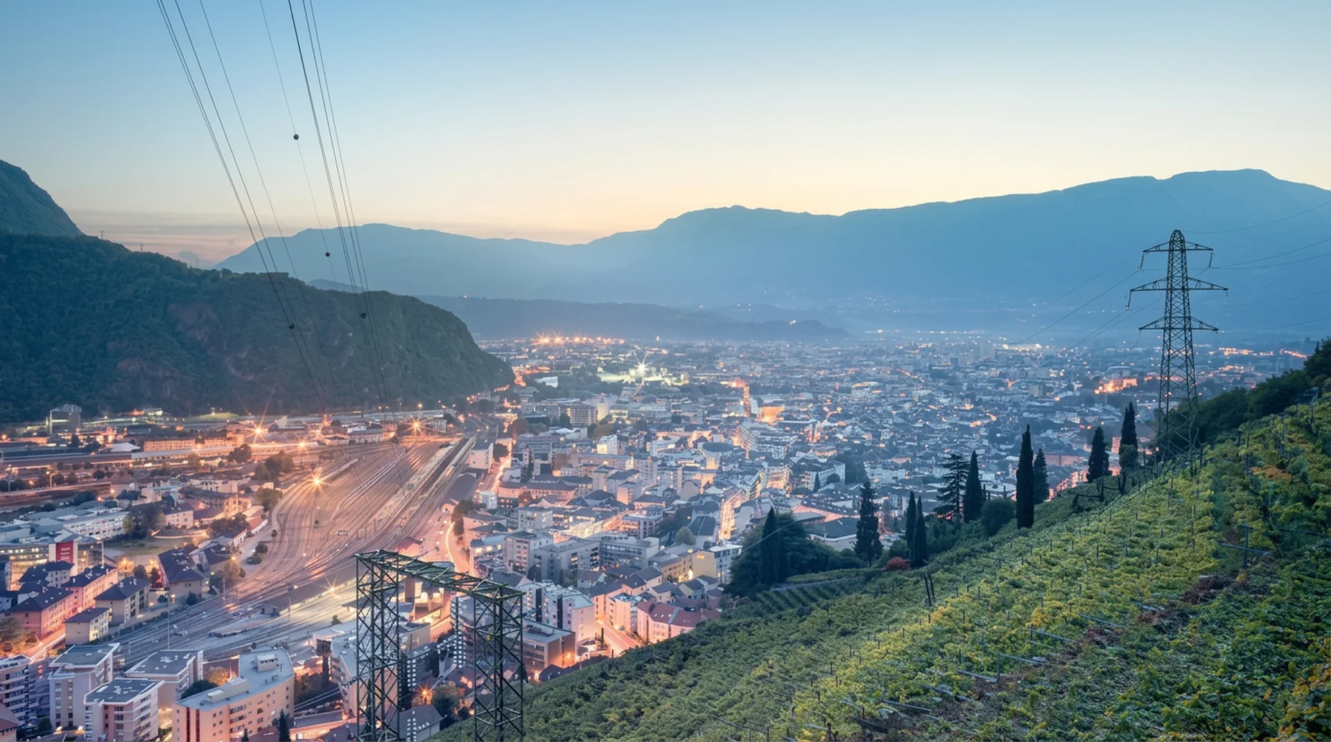Stadt Bozen mit Berglandschaft