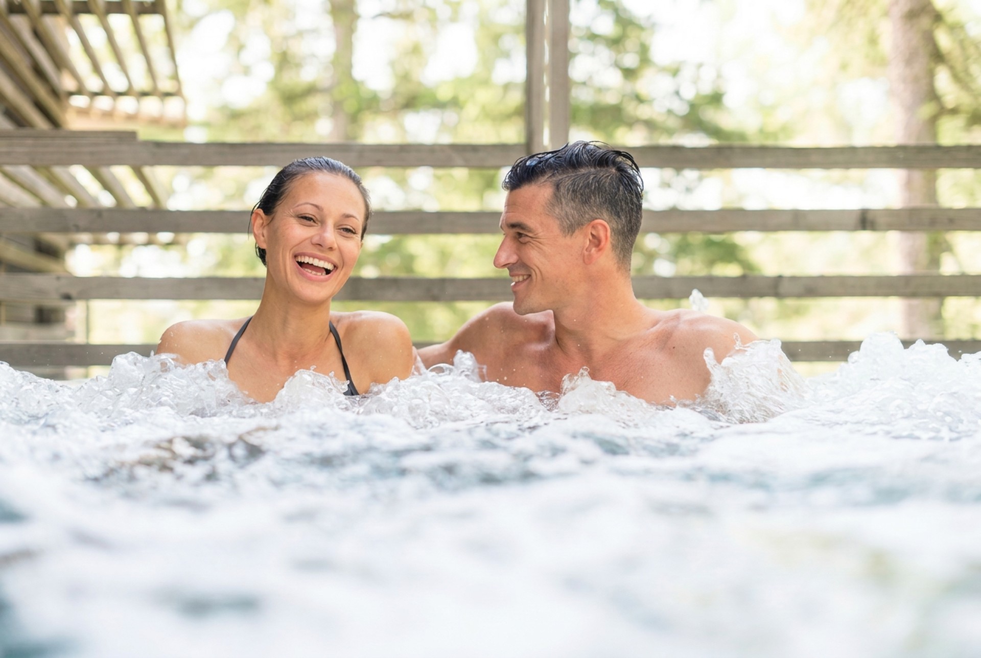 Paar im Whirlpool