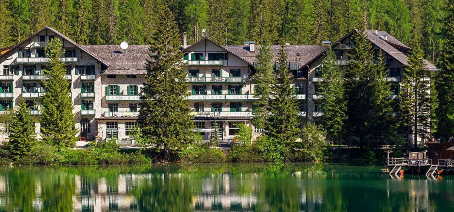 Das Einmalige Hotel Pragser Wildsee Südtirol Direkt Am See